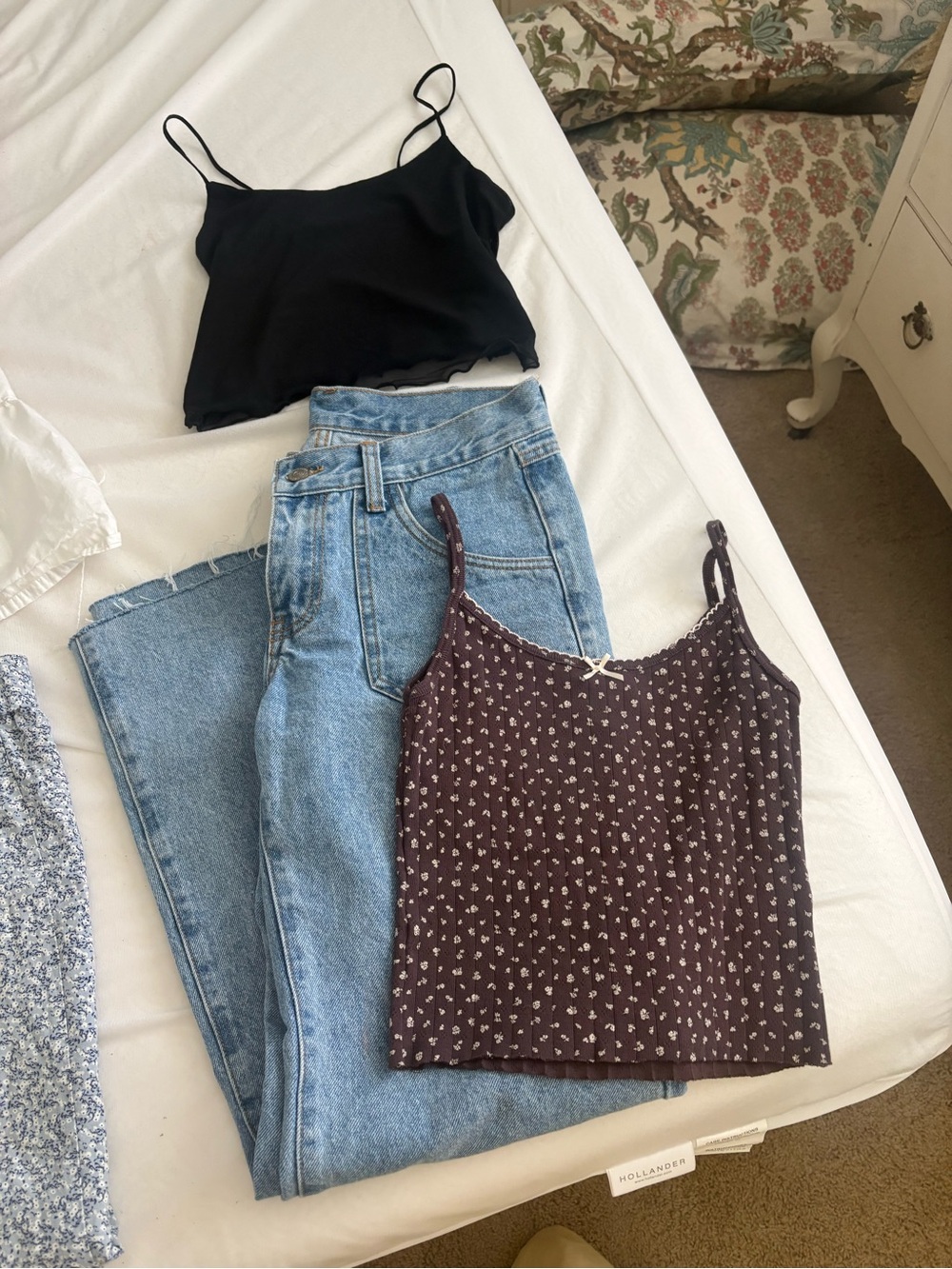 Brandy Melville Bundle!!